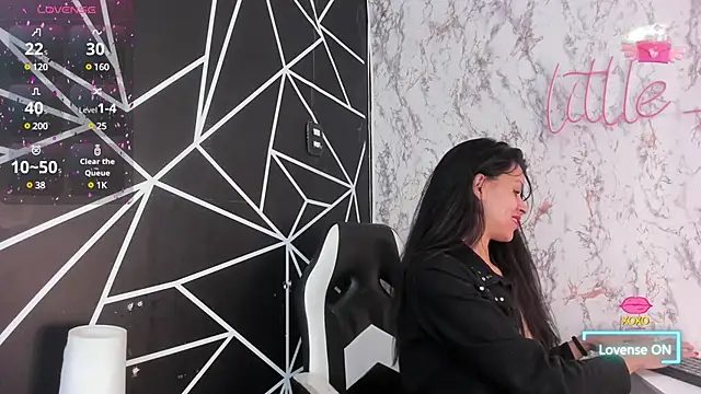 aitana garcia  online show from 03-04-25, 12:01