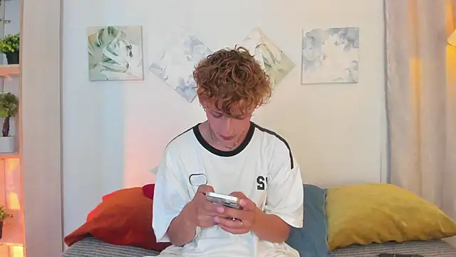 iiangel  online show from 01-13-26, 03:01