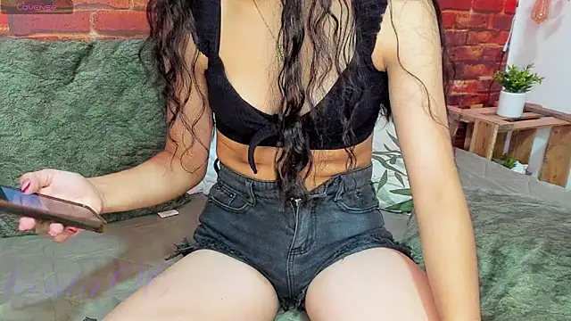 TANIA 06 online show from 03-02-25, 04:21