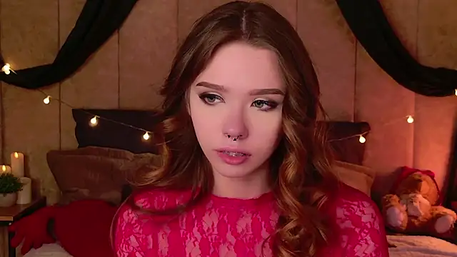 Snapshot of Sierra_Fane chatting on 03-02-25, 12:31 Sierra Fane online show from 03-02-25, 12:31