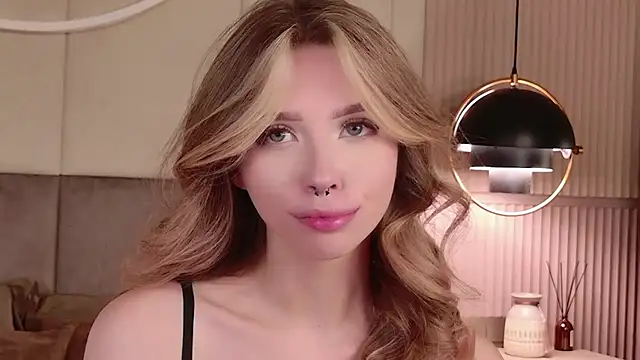 Sierra Fane online show from 07-20-26, 10:39