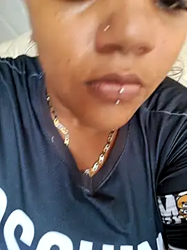 Snapshot of Busty_Jessie chatting on 11-28-25, 08:33 Busty Jessie online show from 11-28-25, 08:33