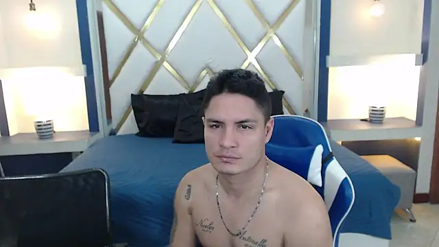 SaraClub JY online show from 12-18-25, 12:27