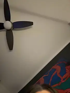 Snapshot of NaomiMulan chatting on 03-08-26, 02:04 NaomiMulan online show from 03-08-26, 02:04