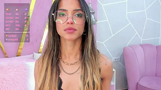 EmmyCortez online show from 03-11-25, 08:09