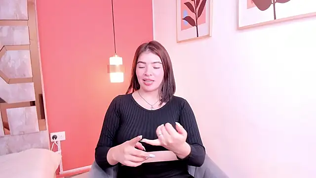 Zamira Taylor online show from 06-04-26, 12:38