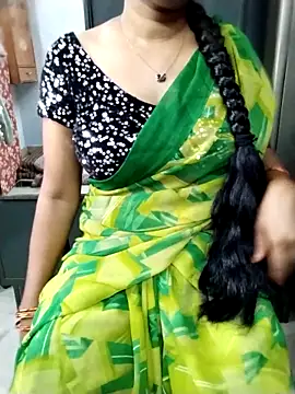 Snapshot of suthas99 chatting on 10-30-25, 06:15 suthas99 online show from 10-30-25, 06:15