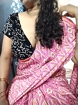 Snapshot of suthas99 chatting on 11-08-25, 06:02 suthas99 online show from 11-08-25, 06:02