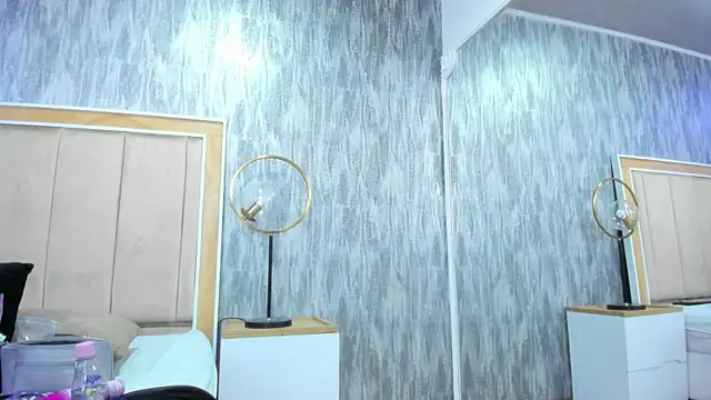 NahomyCarther online show from 09-18-25, 03:41