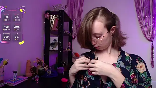 Elise Nyx online show from 03-11-26, 12:55