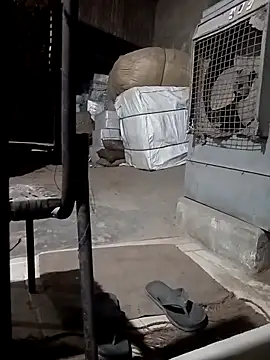 Snapshot of bairobunde chatting on 03-09-26, 12:25 bairobunde online show from 03-09-26, 12:25