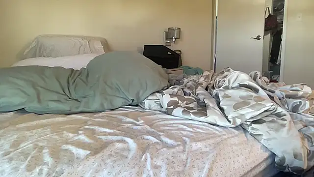 Snapshot of asianbabytitties chatting on 09-08-25, 06:40 asianbabytitties online show from 09-08-25, 06:40