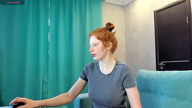 Sandra Wi1son online show from 02-28-25, 03:59