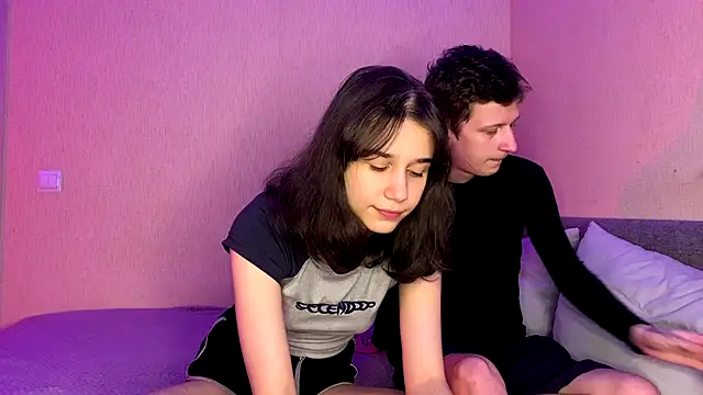 baby lesi online show from 10-19-25, 04:07