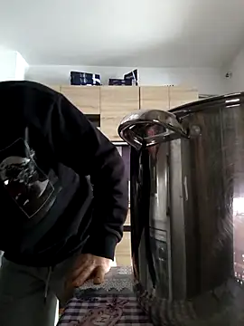 andreiiiii2025 online show from 02-03-26, 11:37