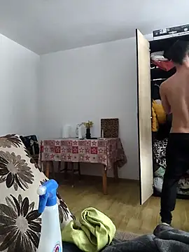 andreiiiii2025 online show from 03-17-26, 09:45