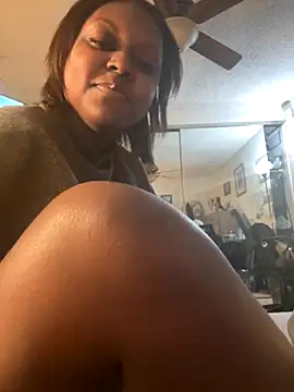 Snapshot of BubblyBabyy chatting on 11-16-25, 07:14 BubblyBabyy online show from 11-16-25, 07:14