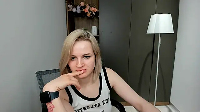 PortiaHeaston online show from 02-25-25, 11:08