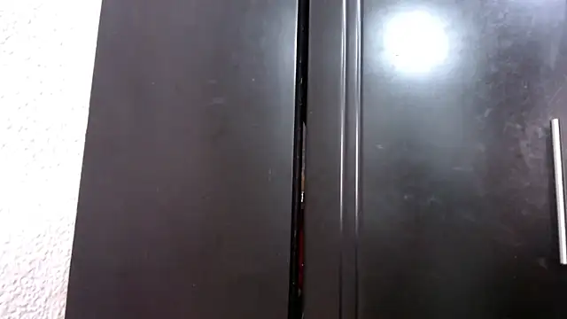 Snapshot of EngelCristaly chatting on 03-06-25, 09:47 EngelCristaly online show from 03-06-25, 09:47