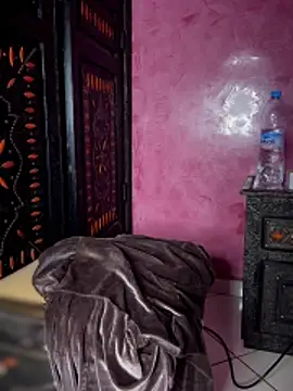 Marilyn Monroee online show from 04-24-26, 11:51