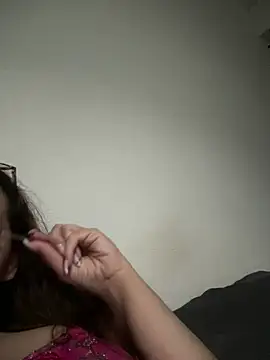 Snapshot of lola__med chatting on 02-23-25, 09:05 lola  med online show from 02-23-25, 09:05