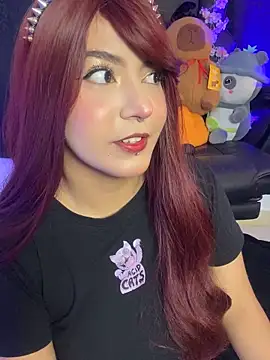 Snapshot of Niconya chatting on 10-23-25, 05:07 Niconya online show from 10-23-25, 05:07