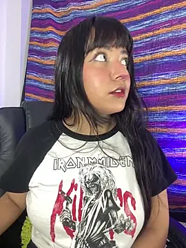 Snapshot of Niconya chatting on 12-20-25, 05:25 Niconya online show from 12-20-25, 05:25