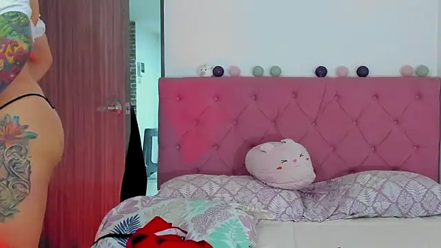 ela black online show from 02-21-25, 01:00