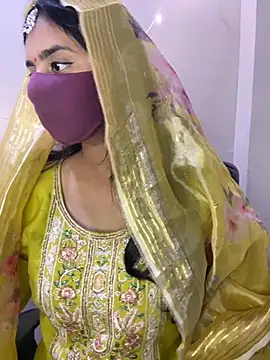 Snapshot of Dishasarmaa05 chatting on 12-05-25, 06:37 Dishasarmaa05 online show from 12-05-25, 06:37