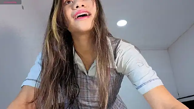 sophia ramirez12 online show from 09-12-25, 10:43