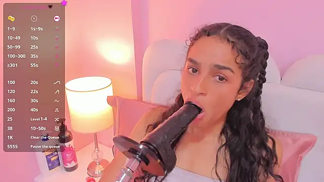 honey sofii  online show from 03-16-25, 06:23