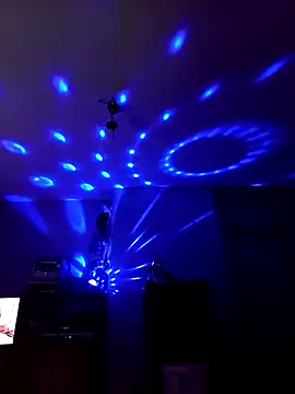 GrindingOvermuch online show from 10-31-25, 08:43