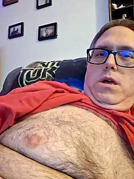 Snapshot of Smallone327 chatting on 02-21-25, 04:18 Smallone327 online show from 02-21-25, 04:18