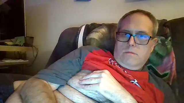 Snapshot of Smallone327 chatting on 09-14-25, 04:44 Smallone327 online show from 09-14-25, 04:44