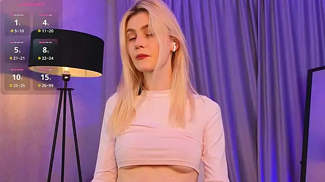 Snapshot of Pancake_Reciper chatting on 03-09-25, 02:43 Pancake Reciper online show from 03-09-25, 02:43