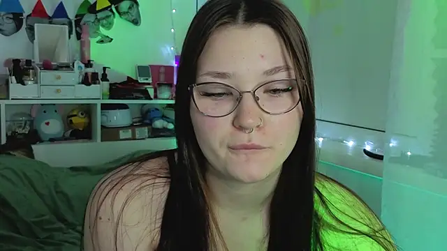 milliedoll online show from 10-22-25, 04:13