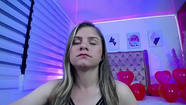 Snapshot of ValeAmayaa chatting on 02-20-25, 11:32 ValeAmayaa online show from 02-20-25, 11:32