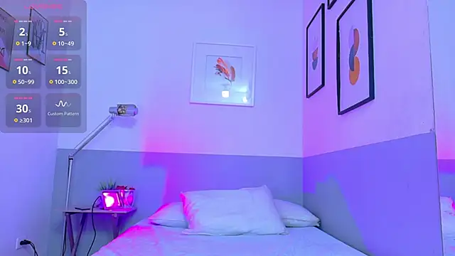 innocenthazel online show from 10-06-25, 12:57