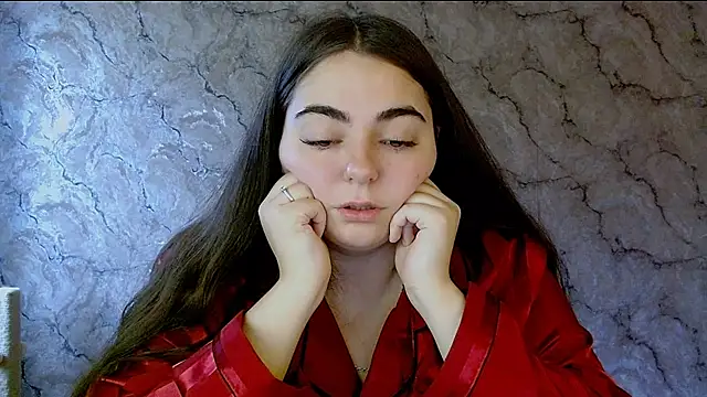 Snapshot of kitsune_8 chatting on 10-12-25, 05:06 kitsune 8 online show from 10-12-25, 05:06