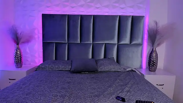 Selene bennet online show from 09-25-25, 03:43