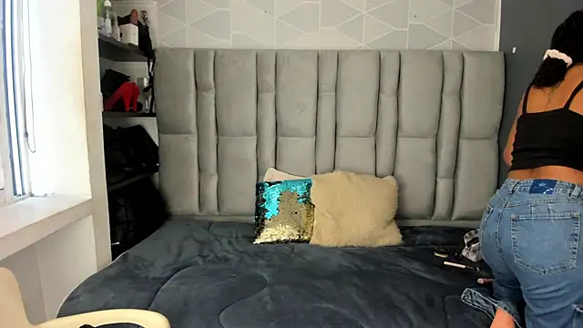 Natasha rose   online show from 12-13-25, 07:53