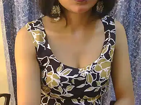 Snapshot of Cute_Pihu01 chatting on 12-01-25, 05:40 Cute Pihu01 online show from 12-01-25, 05:40