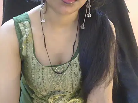 Cute Pihu01 online show from 06-02-26, 08:11