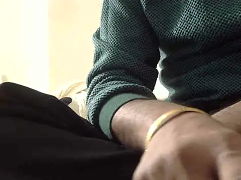 Snapshot of 9inch_hard chatting on 11-30-25, 06:34 9inch hard online show from 11-30-25, 06:34