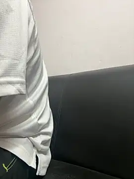 Snapshot of 9inch_hard chatting on 03-12-26, 03:45 9inch hard online show from 03-12-26, 03:45