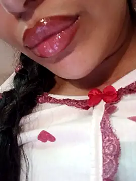 Sexlove1xo online show from 04-05-26, 12:13