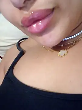 Sexlove1xo online show from 06-27-26, 04:12