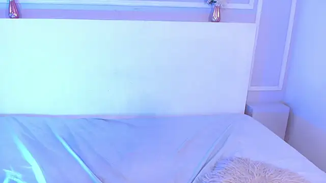JasmineBella0 online show from 03-07-25, 01:42