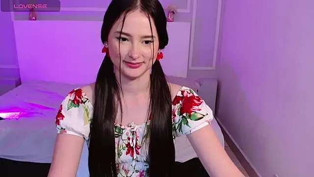 JasmineBella0 online show from 03-19-25, 02:27