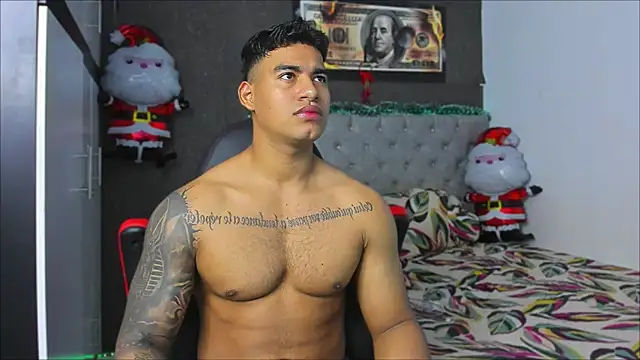 Snapshot of luigi_hot_ chatting on 12-22-25, 04:59 luigi hot online show from 12-22-25, 04:59